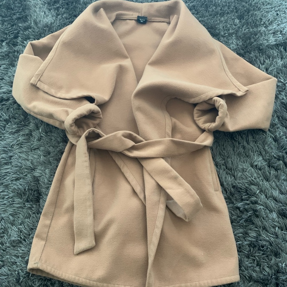 Waterfall coat,